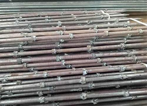 振兴隧道钢花管